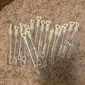 Heart-Shaped Bubble Wands - White